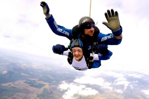 Maria Mason MFHT takes part in charity skydive