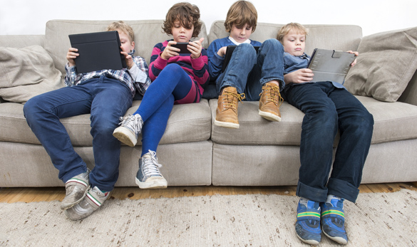 Schoolchildren inactivity shutterstock_242703181