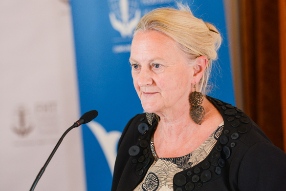 Conference Nicola Robinson