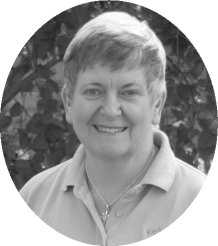 Lorraine Senior webpage image black and white circle.png