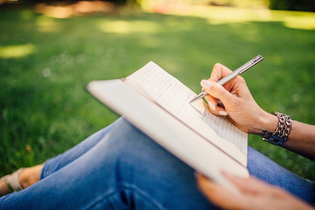 Contribute to International Therapist&nbsp;Magazine